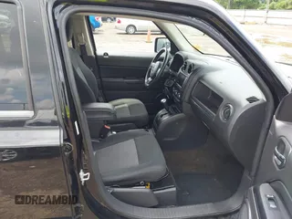 2014 Jeep Patriot Latitude with VIN 1C4NJRFB1ED616001, listed as a IAAI auction lot 42722459 with 81,561 mi miles and . Bid and sale history available at DreamBid. Image 5.