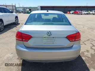 2013 Volkswagen Passat SE with VIN 1VWBP7A37DC140683, listed as a IAAI auction lot 42245864 with 125,898 mi miles and . Bid and sale history available at DreamBid. Image 16.