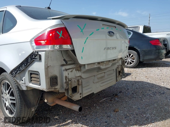2011 Ford Focus SE with VIN 1FAHP3FN5BW147620, listed as a IAAI auction lot 41775563 with 228,222 mi miles. Bid and sale history available at carsss.com. Image 14.