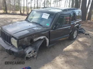 2006 Jeep Commander with VIN 1J8HG48K36C342666, listed as a IAAI auction lot 41908526 with 199,163 mi miles. Bid and sale history available at carsss.com. Image 18.