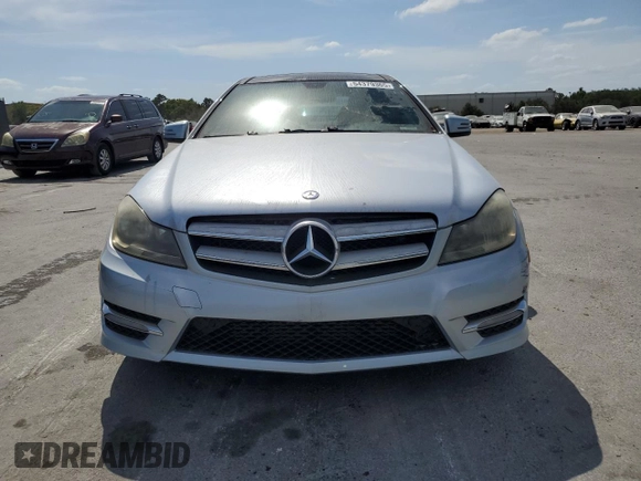 2013 Mercedes-Benz C 250 with VIN WDDGJ4HB0DF995087, listed as a Copart auction lot 54379365 with 104,348 mi miles and Clean Title. Bid and sale history available at DreamBid. Image 5.