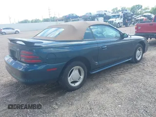 1995 Ford Mustang with VIN 1FALP4448SF209683, listed as a IAAI auction lot 42106552 with 148,622 mi miles and . Bid and sale history available at DreamBid. Image 4.