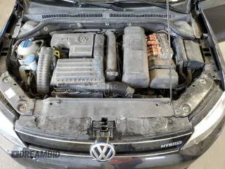 2014 Volkswagen Jetta Hybrid SE z VIN 3VW637AJ2EM288509, wystawiony jako Copart lot #61716065 z przebiegiem 116 461 mil mil oraz Czysty tytuł • Clean title. Historia ofert i sprzedaży dostępna na DreamBid. Obrazek 11.