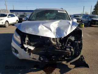 2016 Volkswagen Tiguan R-Line with VIN WVGBV7AX9GW082750, listed as a Copart auction lot 42949505 with 106,243 mi miles and Salvage Title. Bid and sale history available at DreamBid. Image 5.