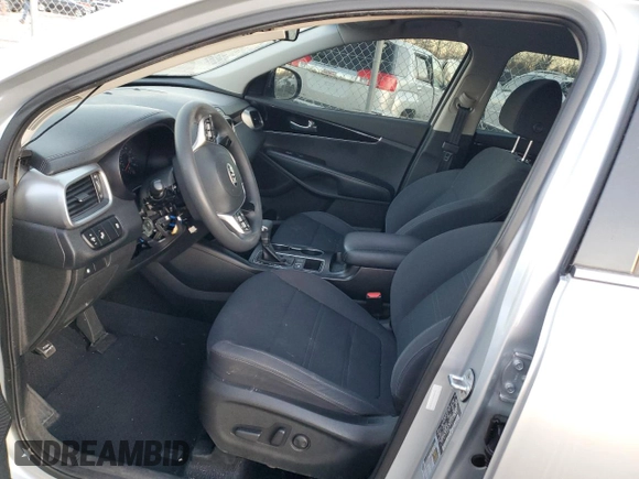 2019 Kia Sorento S with VIN 5XYPG4A57KG483415, listed as a Copart auction lot 87708955 with Not Provided miles and Salvage Title. Bid and sale history available at DreamBid. Image 7.