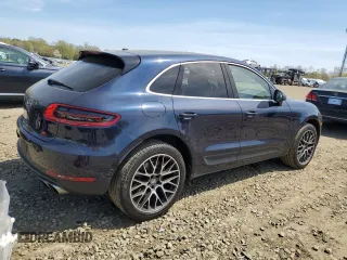 2018 Porsche Macan S with VIN WP1AB2A59JLB35156, listed as a Copart auction lot 54403535 with 138,364 mi miles and Clean title. Bid and sale history available at DreamBid. Image 3.