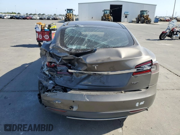 2016 Tesla Model S 90D with VIN 5YJSA1E2XGF133933, listed as a Copart auction lot 60736445 with 203,063 mi miles and Salvage title. Bid and sale history available at DreamBid. Image 6.