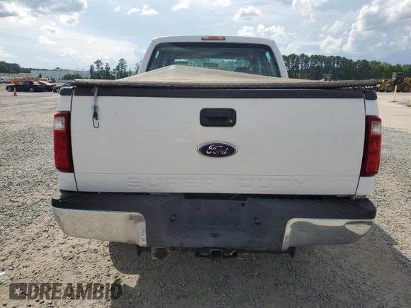 2008 Ford F-350 XL with VIN 1FTWW30Y38EE05185, listed as a Copart auction lot 65354385 with 44,148 mi miles and Salvage title. Bid and sale history available at DreamBid. Image 6.