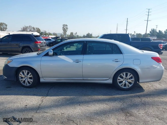 2012 Toyota Avalon with VIN 4T1BK3DB4CU455166, listed as a IAAI auction lot 41867122 with NaN miles. Bid and sale history available at carsss.com. Image 14.