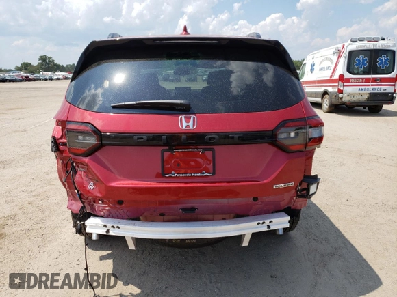 2024 Honda Pilot Touring with VIN 5FNYG1H72RB042609, listed as a Copart auction lot 60156024 with 1,923 mi miles and Salvage Title. Bid and sale history available at carsss.com. Image 6.