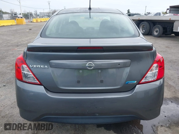 2016 Nissan Versa S Plus с VIN 3N1CN7AP0GL847765, выставлен на аукционе IAAI как лот 41836037 с пробегом 128 586 миль миль и . История ставок и продаж доступна на DreamBid. Изображение 16.