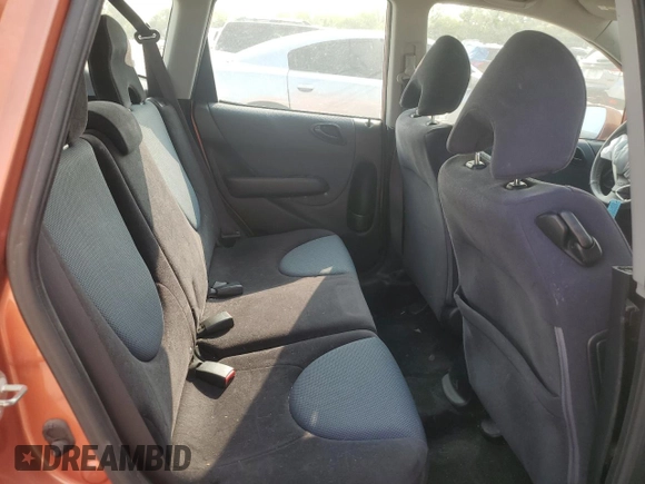 2008 Honda Fit Sport with VIN JHMGD37668S008214, listed as a Copart auction lot 70788574 with 306,614 mi miles and Salvage Title. Bid and sale history available at carsss.com. Image 10.