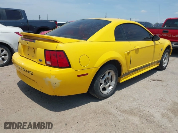 1999 Ford Mustang with VIN 1FAFP4049XF114513, listed as a IAAI auction lot 42281232 with 212,990 mi miles and . Bid and sale history available at DreamBid. Image 4.