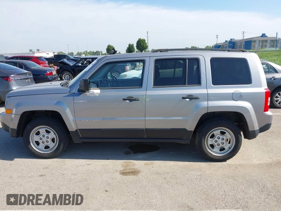 2017 Jeep Patriot Sport with VIN 1C4NJRBB9HD194764, listed as a IAAI auction lot 42771504 with 143,404 mi miles and . Bid and sale history available at DreamBid. Image 14.
