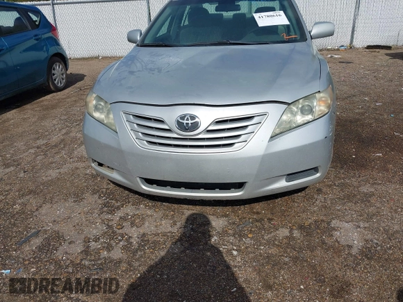 2009 Toyota Camry LE z VIN 4T1BE46K094374426, wystawiony jako IAAI lot #41780616 z przebiegiem 266 919 mil mil oraz . Historia ofert i sprzedaży dostępna na DreamBid. Obrazek 6.