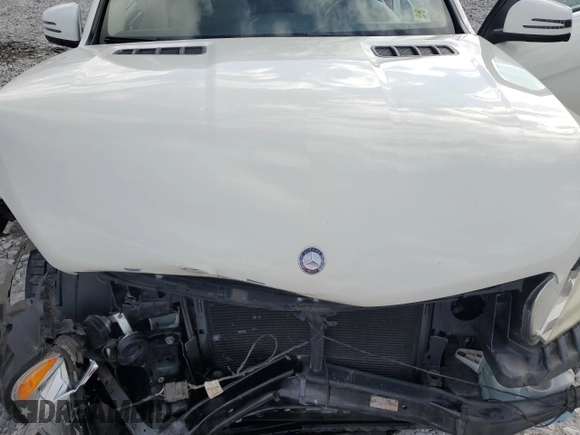 2012 Mercedes-Benz M 350 z VIN 4JGDA5HB4CA001020, wystawiony jako Copart lot #44349605 z przebiegiem 158 217 mil mil oraz Szkoda całkowita • Salvage title. Historia ofert i sprzedaży dostępna na DreamBid. Obrazek 13.