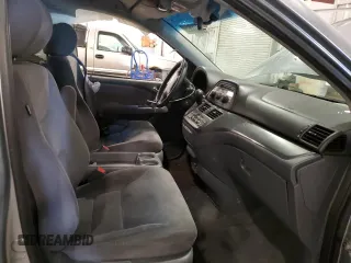 2007 Honda Odyssey EX с VIN 5FNRL38457B132819, выставлен на аукционе Copart как лот 57711625 с пробегом 265 463 миль миль и Списание • Salvage title. История ставок и продаж доступна на DreamBid. Изображение 7.