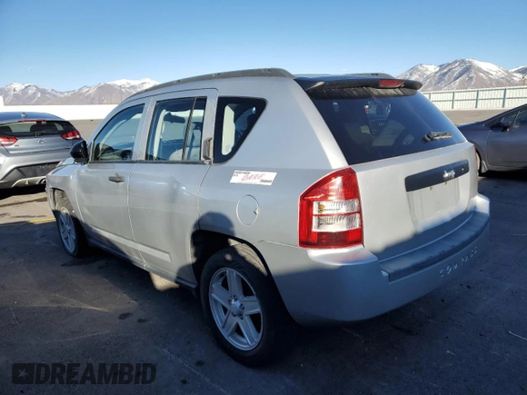 2007 Jeep Compass Sport with VIN 1J8FT47W67D414284, listed as a Copart auction lot 47212335 with 172,769 mi miles and Clean Title. Bid and sale history available at carsss.com. Image 2.