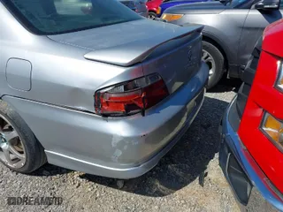 2002 Acura TL Type S with VIN 19UUA56832A006477, listed as a IAAI auction lot 41886145 with 265,685 mi miles. Bid and sale history available at carsss.com. Image 12.
