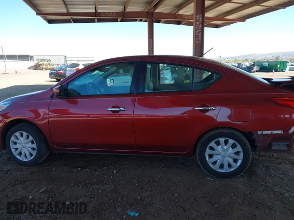 2016 Nissan Versa SV z VIN 3N1CN7AP0GL803653, wystawiony jako IAAI lot #41831764 z przebiegiem 109 149 mil mil oraz . Historia ofert i sprzedaży dostępna na DreamBid. Obrazek 14.