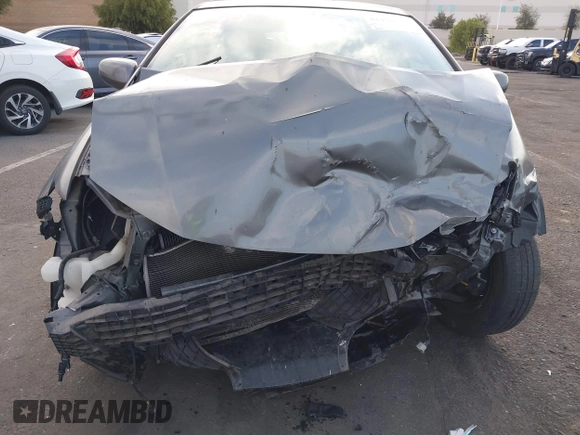 2010 Honda Insight LX with VIN JHMZE2H5XAS038974, listed as a IAAI auction lot 41958346 with Not provided miles and . Bid and sale history available at DreamBid. Image 6.
