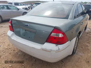 2006 Ford Five Hundred SE с VIN 1FAFP23166G182377, выставлен на аукционе IAAI как лот 42361940 с пробегом 219 462 миль миль и . История ставок и продаж доступна на DreamBid. Изображение 6.