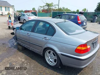 2004 BMW 3 Series 325i z VIN WBAET37484NJ83466, wystawiony jako IAAI lot #42409512 z przebiegiem 98 955 mil mil oraz . Historia ofert i sprzedaży dostępna na DreamBid. Obrazek 3.
