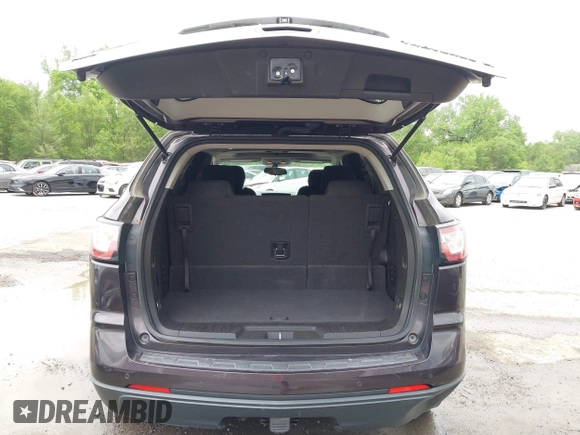 2015 Chevrolet Traverse LT with VIN 1GNKVGKD2FJ201718, listed as a IAAI auction lot 42138988 with 176,586 mi miles and . Bid and sale history available at DreamBid. Image 18.