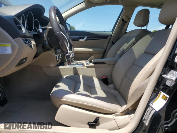 2014 Mercedes-Benz C 250 Sport with VIN WDDGF4HB0EA933110, listed as a Copart auction lot 55139615 with 110,603 mi miles and Salvage Title. Bid and sale history available at DreamBid. Image 7.