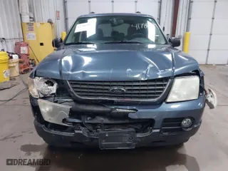 2003 Ford Explorer XLT with VIN 1FMZU73K53UB59333, listed as a IAAI auction lot 41786899 with 205,392 mi miles. Bid and sale history available at carsss.com. Image 12.