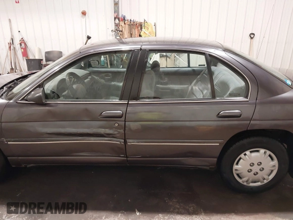 1996 Chevrolet Lumina with VIN 2G1WL52M7T9201086, listed as a IAAI auction lot 41490782 with 140,480 mi miles and . Bid and sale history available at DreamBid. Image 14.