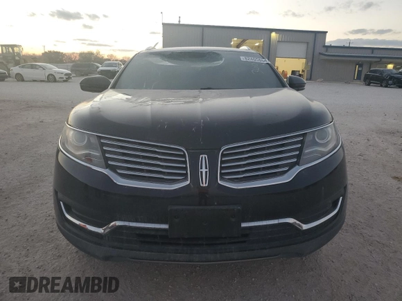 2017 Lincoln MKX Premiere с VIN 2LMPJ6JR5HBL11557, выставлен на аукционе Copart как лот 82405864 с пробегом 67 443 миль миль и Списание • Salvage title. История ставок и продаж доступна на DreamBid. Изображение 5.