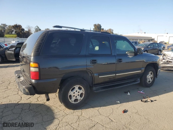 2005 Chevrolet Tahoe LS with VIN 1GNEC13V55J136904, listed as a Copart auction lot 52328965 with 221,522 mi miles and Salvage Title. Bid and sale history available at carsss.com. Image 3.