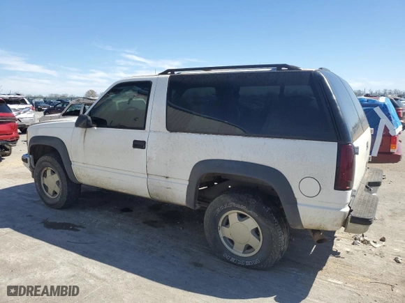 1999 Chevrolet Tahoe with VIN 3GNEK18R4XG171744, listed as a Copart auction lot 50160915 with 209,175 mi miles and Salvage Title. Bid and sale history available at carsss.com. Image 2.