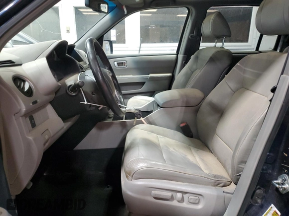 2009 Honda Pilot EX-L with VIN 5FNYF48589B019208, listed as a Copart auction lot 50454835 with 227,298 mi miles and Clean Title. Bid and sale history available at carsss.com. Image 7.