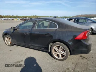 2015 Volvo S60 T5 Platinum with VIN YV1612TM9F2356357, listed as a Copart auction lot 74677214 with 110,395 mi miles and Clean Title. Bid and sale history available at carsss.com. Image 2.