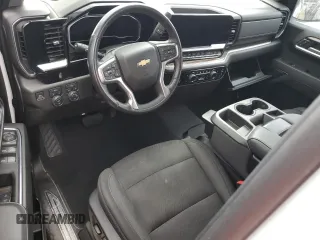 2022 Chevrolet Silverado 1500 LT with VIN 1GCPDDEK5NZ641474, listed as a Copart auction lot 77832644 with Not Provided miles and Salvage Title. Bid and sale history available at DreamBid. Image 8.