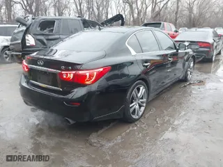 2014 Infiniti Q50 Hybrid Premium with VIN JN1AV7AR0EM702835, listed as a IAAI auction lot 41201936 with 284,428 mi miles. Bid and sale history available at carsss.com. Image 4.