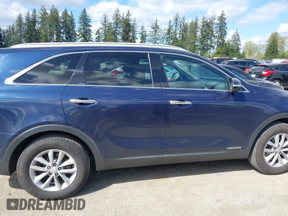 2017 Kia Sorento LX with VIN 5XYPGDA51HG335348, listed as a IAAI auction lot 42085131 with 191,601 mi miles and . Bid and sale history available at carsss.com. Image 13.