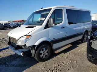 2013 Mercedes-Benz Sprinter Passenger with VIN WDZPE7CC6D5809204, listed as a Copart auction lot 80884474 with 92,819 mi miles and Salvage Title. Bid and sale history available at carsss.com. Image 1.