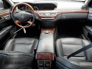 2010 Mercedes-Benz S 550 with VIN WDDNG7BB1AA326822, listed as a Copart auction lot 52373325 with 105,313 mi miles and Salvage Title. Bid and sale history available at DreamBid. Image 8.