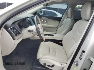 2021 Volvo XC90 Inscription Expression with VIN YV4BR00L5M1756476, listed as a Copart auction lot 58177035 with 45,699 mi miles and Salvage title. Bid and sale history available at DreamBid. Image 7.