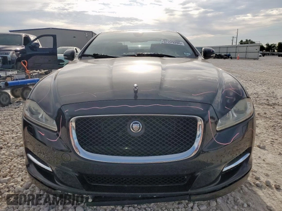 2012 Jaguar XJ z VIN SAJWA3KE8CMV29695, wystawiony jako Copart lot #57229265 z przebiegiem 88 171 mil mil oraz Szkoda całkowita • Salvage title. Historia ofert i sprzedaży dostępna na DreamBid. Obrazek 5.