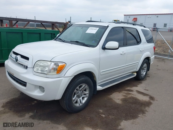 2006 Toyota Sequoia Limited with VIN 5TDBT48A16S258005, listed as a IAAI auction lot 42009303 with 219,977 mi miles. Bid and sale history available at carsss.com. Image 17.