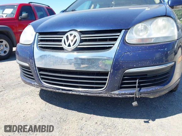2006 Volkswagen Jetta 1.9L TDI with VIN 3VWDT81K56M688605, listed as a IAAI auction lot 42650004 with Not provided miles and . Bid and sale history available at DreamBid. Image 6.