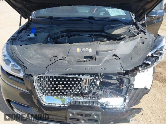 2020 Lincoln Aviator Reserve with VIN 5LM5J7XC7LGL37068, listed as a IAAI auction lot 42242173 with 40,714 mi miles and . Bid and sale history available at DreamBid. Image 10.