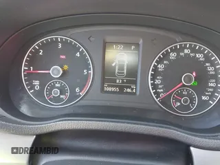 2014 Volkswagen Passat SE с VIN 1VWBN7A35EC028438, выставлен на аукционе IAAI как лот 42172605 с пробегом 108 955 миль миль и . История ставок и продаж доступна на DreamBid. Изображение 7.