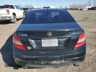 2010 Mercedes-Benz C 300 Sport z VIN WDDGF8BB3AF473664, wystawiony jako Copart lot #55313745 z przebiegiem 297 097 mil mil oraz Szkody całkowita. Historia ofert i sprzedaży dostępna na DreamBid. Obrazek 6.