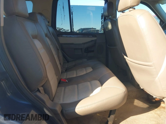 2005 Ford Explorer Eddie Bauer with VIN 1FMDU74K45UA77900, listed as a IAAI auction lot 41162856 with 214,538 mi miles and . Bid and sale history available at DreamBid. Image 8.