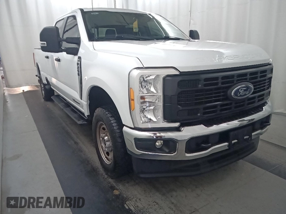2023 Ford F-250 XL with VIN 1FT7W2BT9PEC17317, listed as a IAAI auction lot 42533500 with 62,225 mi miles and . Bid and sale history available at DreamBid. Image 1.